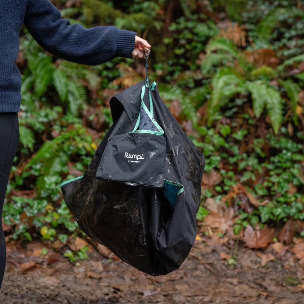 Rumpl Everywhere Mat Mini - Coast Retro Rays Everywhere Mat - Coast Retro Rays | Rumpl Blankets For Everywhere Everywhere Mat Mini