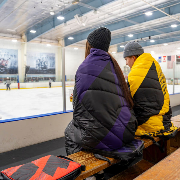 Rumpl Gametime Puffy Blanket - Blue / Orange Gametime Puffy Blanket - Blue / Orange | Rumpl Blankets For Everywhere Gametime Puffy