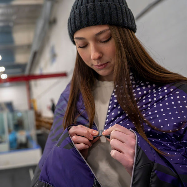 Rumpl Gametime Puffy Blanket - Purple / Black Gametime Puffy Blanket - Purple / Black | Rumpl Blankets For Everywhere Gametime Puffy