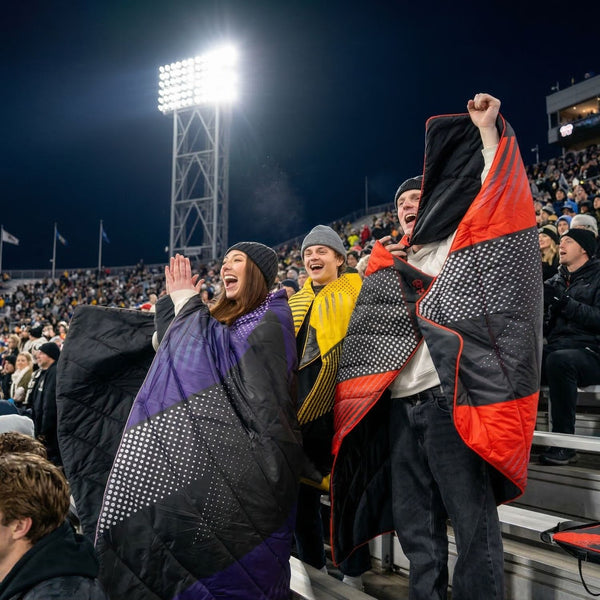 Rumpl Gametime Puffy Blanket - Red / Black Gametime Puffy Blanket - Red / Black | Rumpl Blankets For Everywhere Gametime Puffy