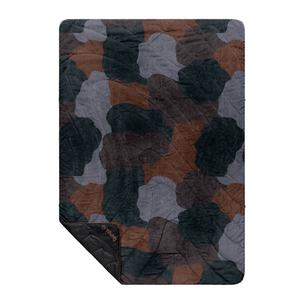 Rumpl Fleece Puffy Blanket - Puzzled Black Fleece Puffy Blanket - Puzzled Black | Rumpl Blankets For Everywhere Printed Fleece Puffy