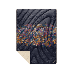 Fleece Puffy Throw Blanket - Midnight Bloom