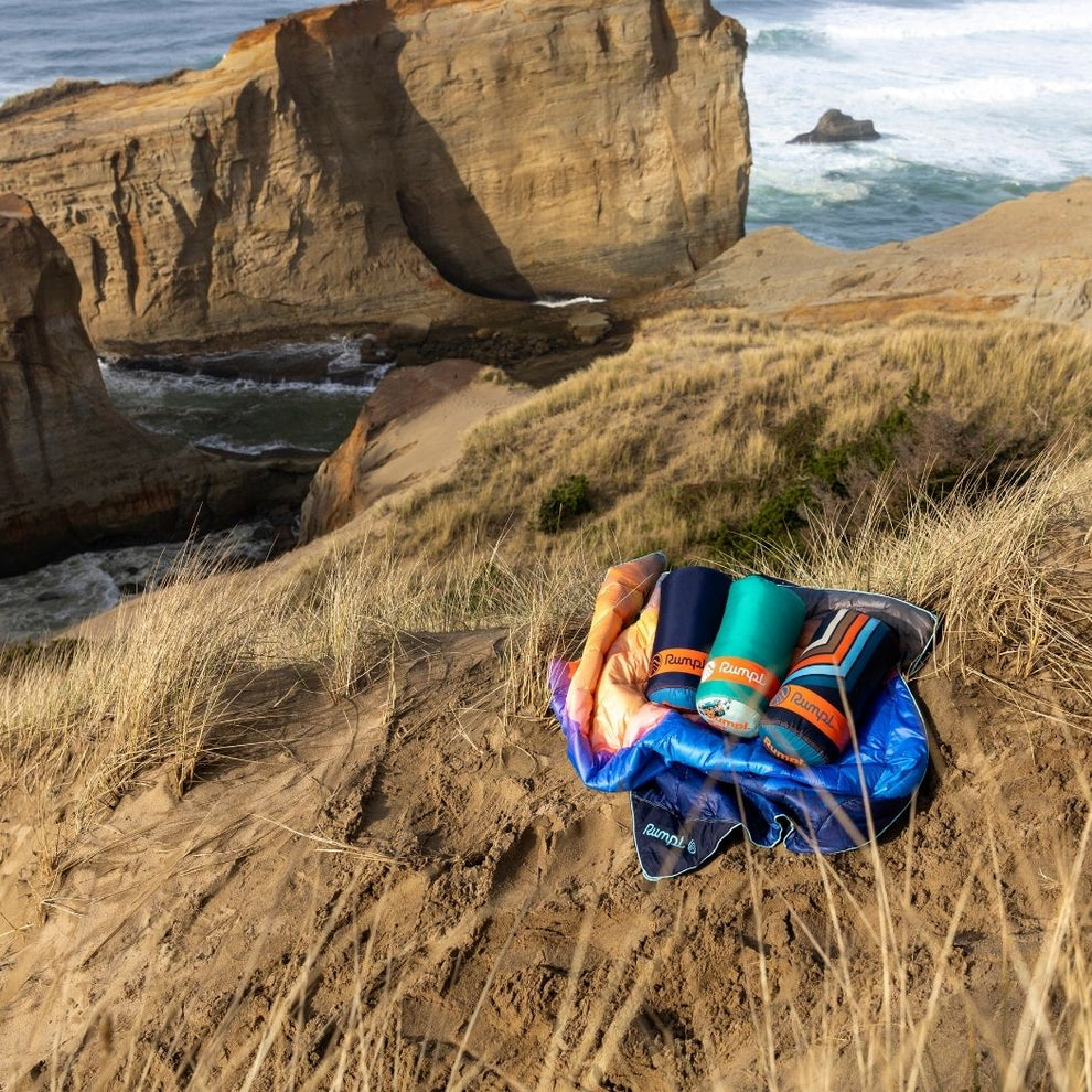 Rumpl Original Puffy Blanket - Aqua Outer Banks Original Puffy Blanket - Aqua Outer Banks | Rumpl Blankets For Everywhere Printed Original