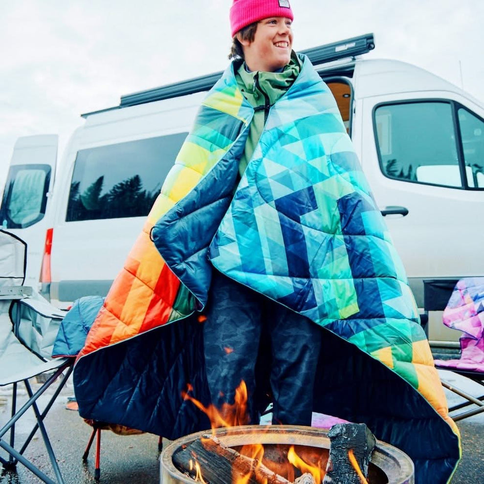 Rumpl Original Puffy Blanket - Geo Printed Original