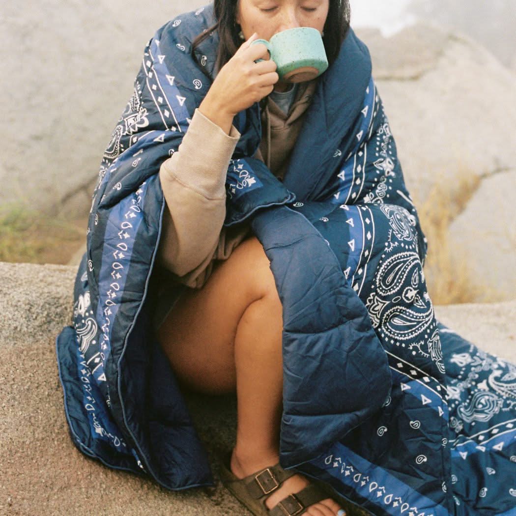 Rumpl Original Puffy Blanket - Midnight Mesa Bandana Original Puffy Blanket - Midnight Mesa Bandana | Rumpl Blankets For Everywhere Printed Original