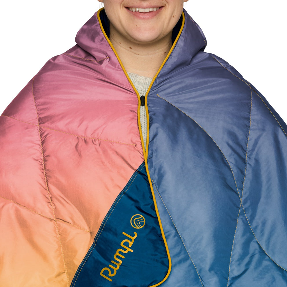 Rumpl Travel Puffy Blanket - Horizon Fade Travel Puffy Blanket - Horizon Fade | Rumpl Blankets For Everywhere Printed Travel