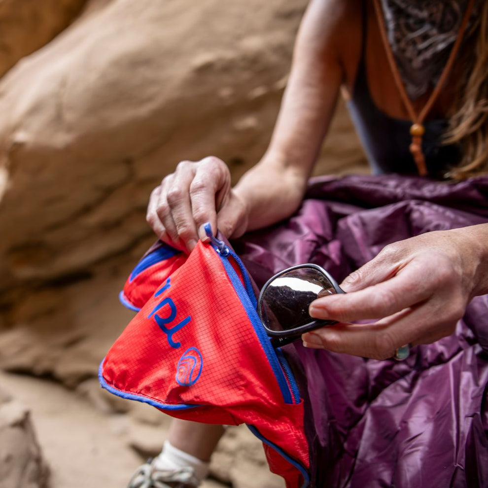 Rumpl Backcountry Puffy Blanket - Fig Red Backcountry Puffy Blanket - Fig Red | Rumpl Blankets For Everywhere Solid Backcountry Puffy