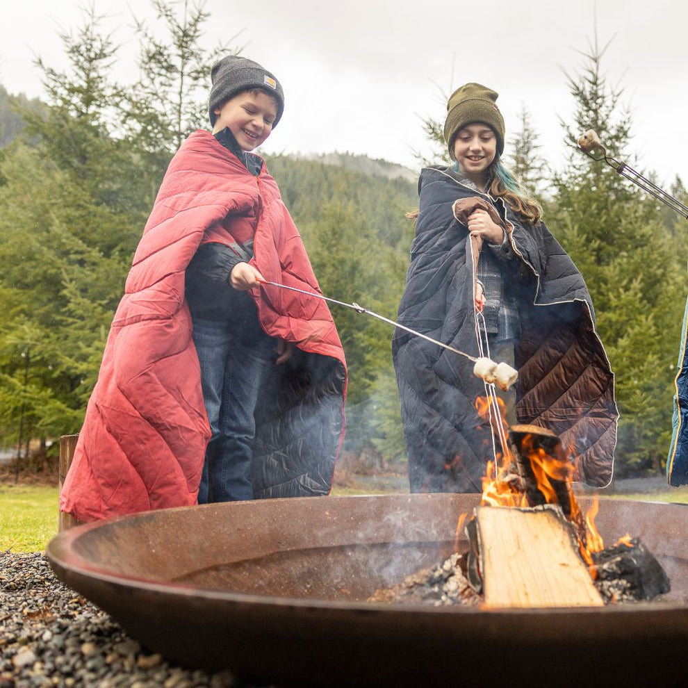 Rumpl Campfire Puffy Throw Blanket - Cherry Charcoal Campfire Puffy Throw Blanket - Cherry Charcoal | Rumpl Blankets For Everywhere Solid Campfire Puffy