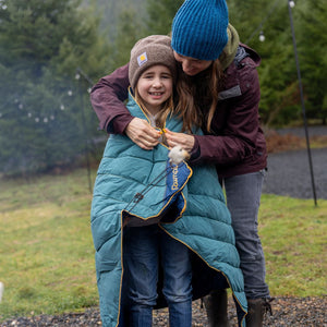 Campfire Puffy Blanket - Sage Navy