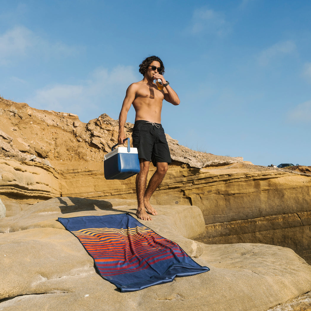 Rumpl Everywhere Towel - Deepwater Rays Everywhere Towel