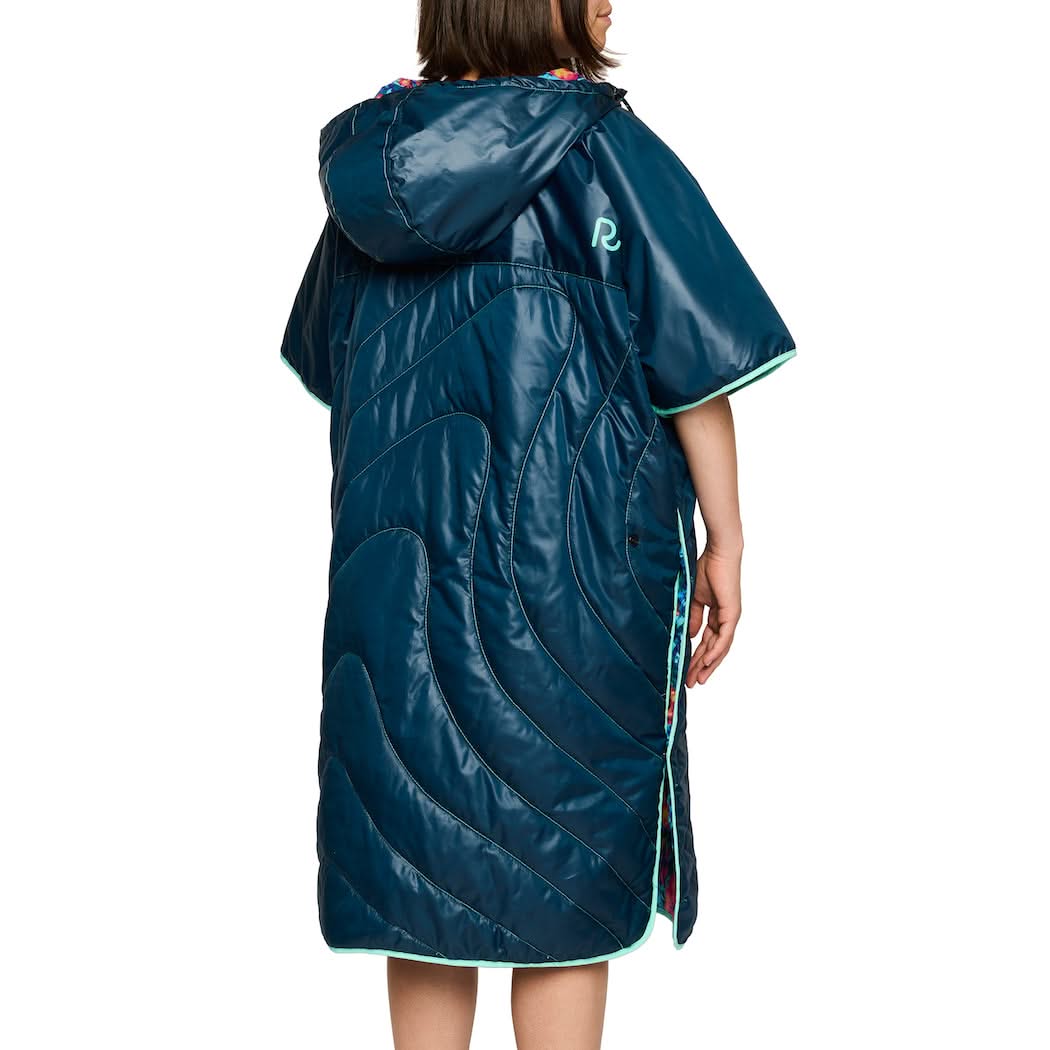 Original Puffy Changing Poncho Blue Hawaii Rumpl Blankets For