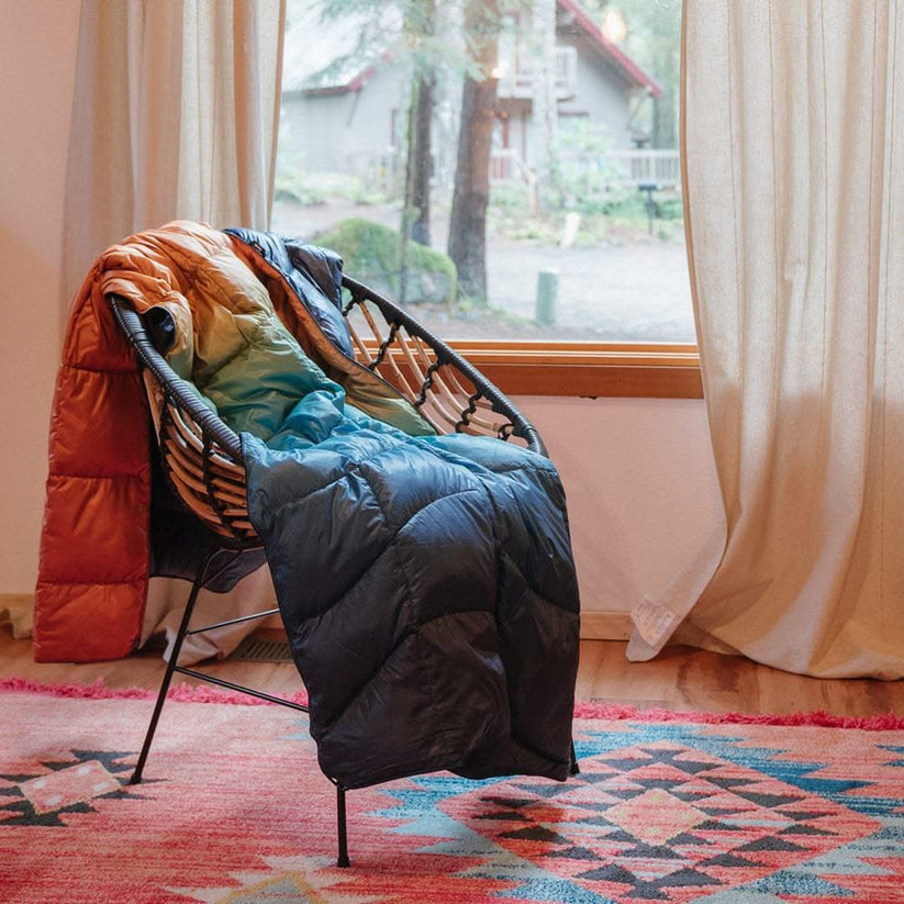 Down Puffy Blanket Baja Fade Rumpl