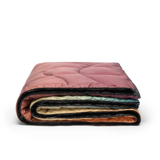 NanoLoft® Puffy Blanket Playa Fade Rumpl