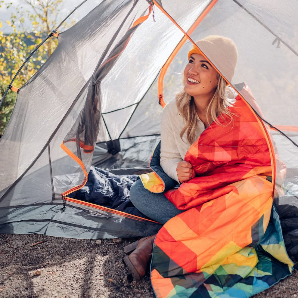 Rumpl Original Puffy Blanket - Geo Printed Original