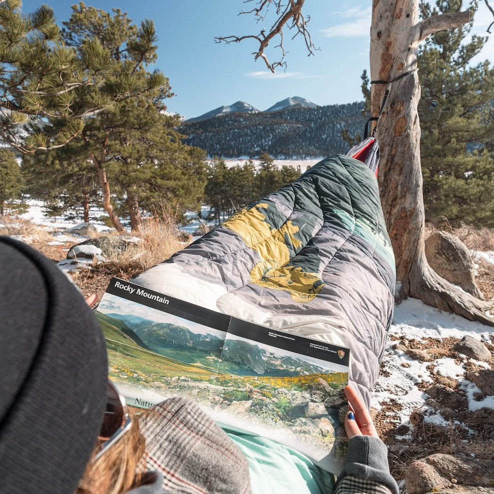 Original Puffy Blanket Rocky Mountains Rumpl