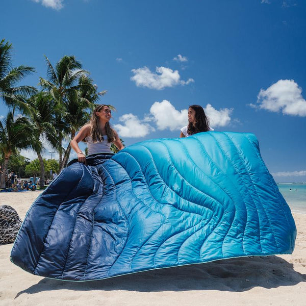 Rumpl Original Puffy Blanket - Ocean Fade Printed Original