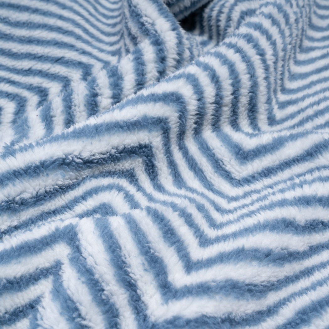 Rumpl - Sherpa Fleece Blanket - Herringbone